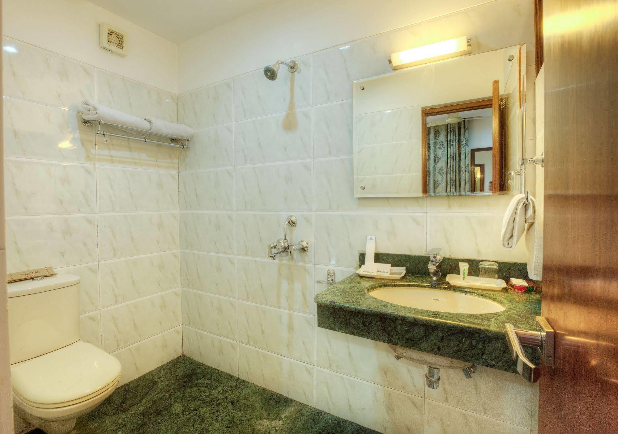 Mint Hotel Chandīgarh 外观 照片