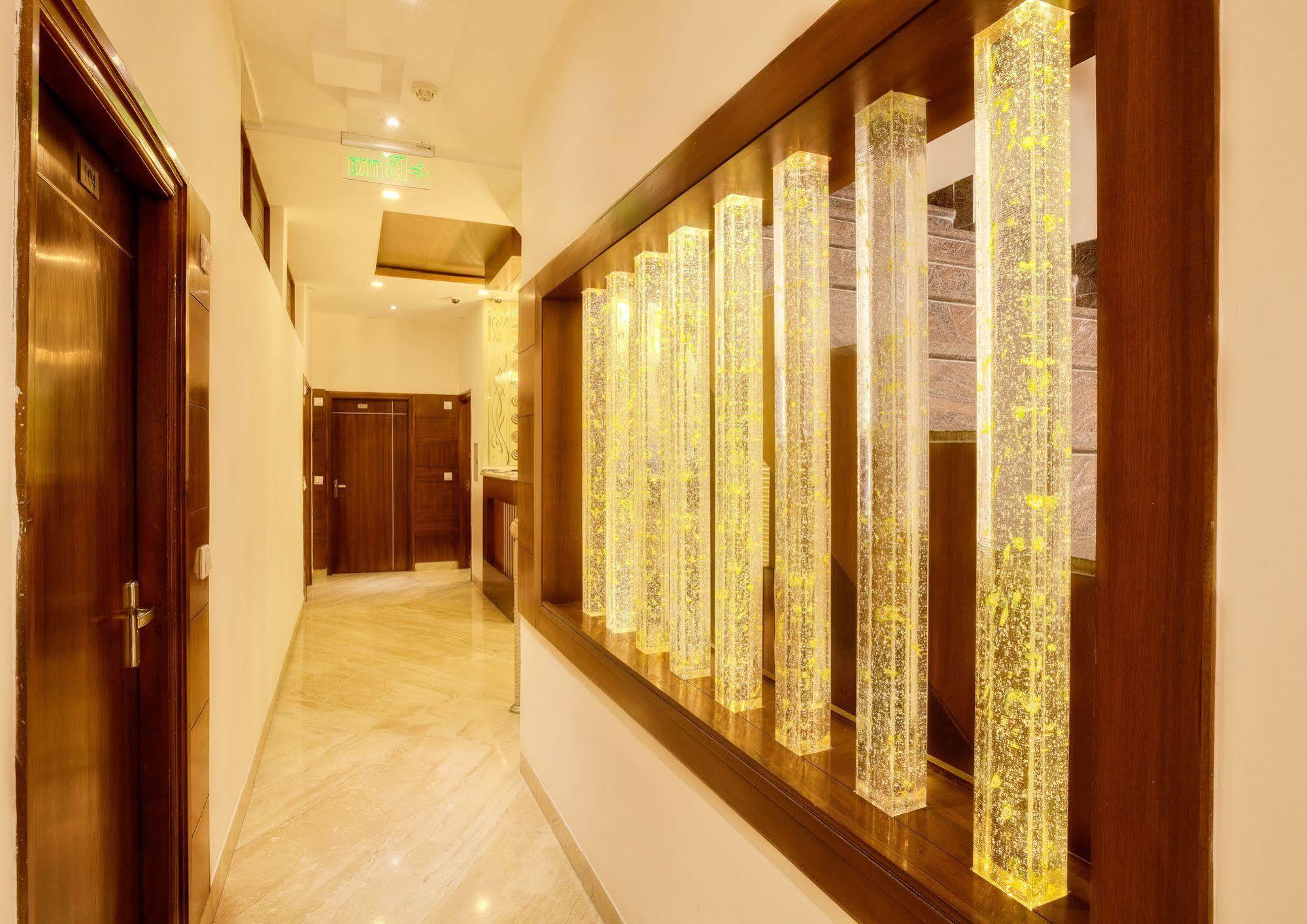 Mint Hotel Chandīgarh 外观 照片