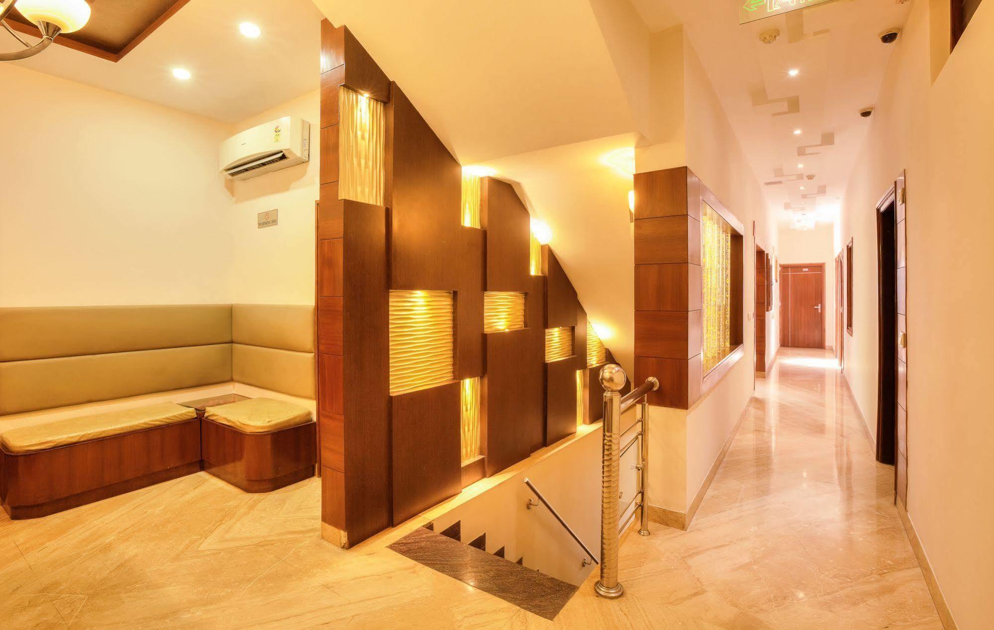 Mint Hotel Chandīgarh 外观 照片