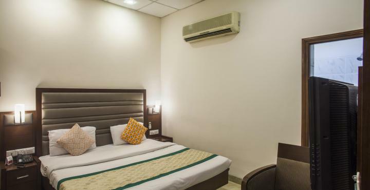 Mint Hotel Chandīgarh 外观 照片